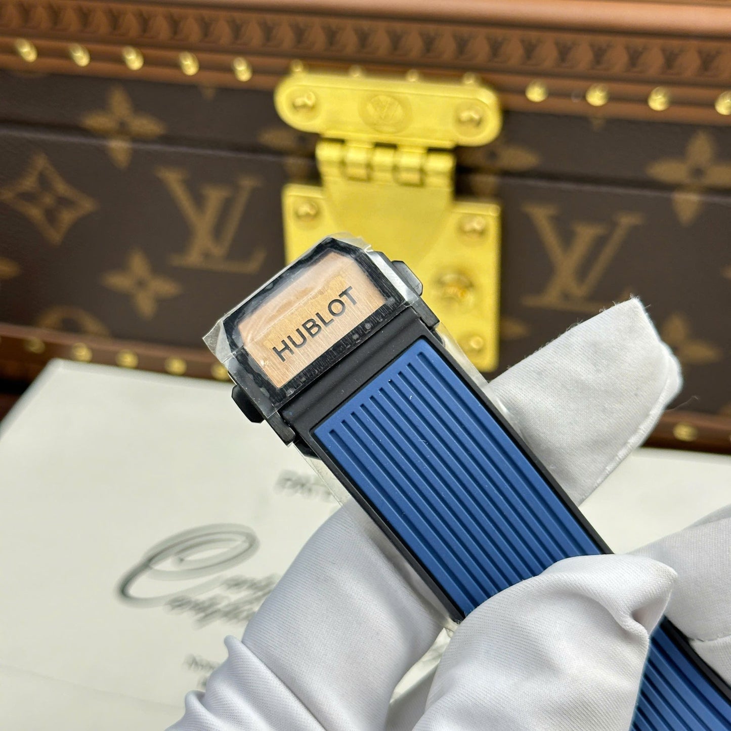 Hublot Spirit Of Big Bang King Gold Replica 11 Watch Dial Blue BBF Factory 42mm