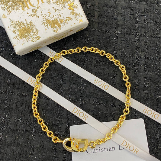 DIOR NECKLACE