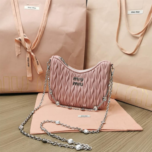Matelasse nappa leather shoulder bag