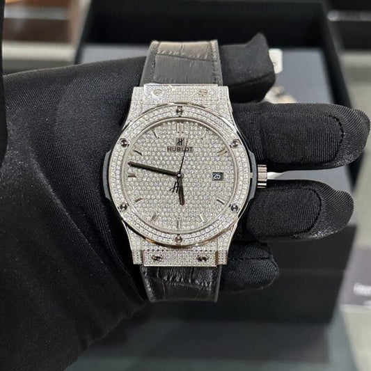 Hublot Replica Watch Classic Fusion Custom Full Moissanite Diamonds 42mm