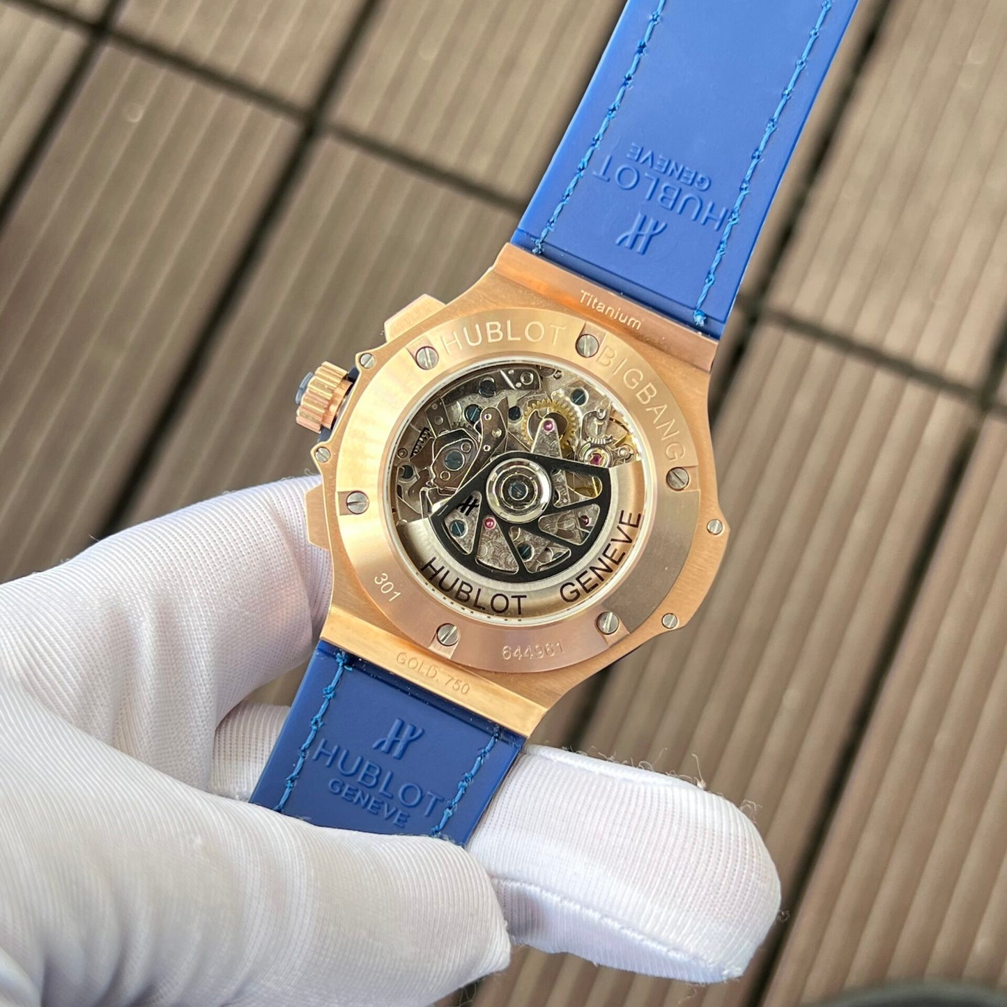 Hublot Big Bang Chronograph Replica Watch King Gold Blue With Diamond Bezel 44mm