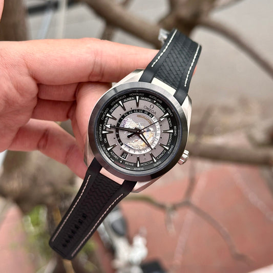 Omega Replica Watch Aqua Terra Worldtimer Gray Dial Rubber Strap VS Factory 43mm