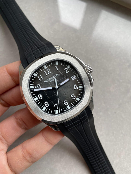 Replica PATEK PHILIPPE Aquanaut 5167 SS 3KF Best Edition Gray Dial on Black Rubber Strap A324 Super Clone V2