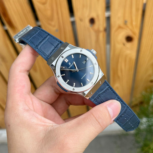 Hublot Replica 1:1 Watch Classic Fusion Titanium Blue Leather Strap JJF 42mm