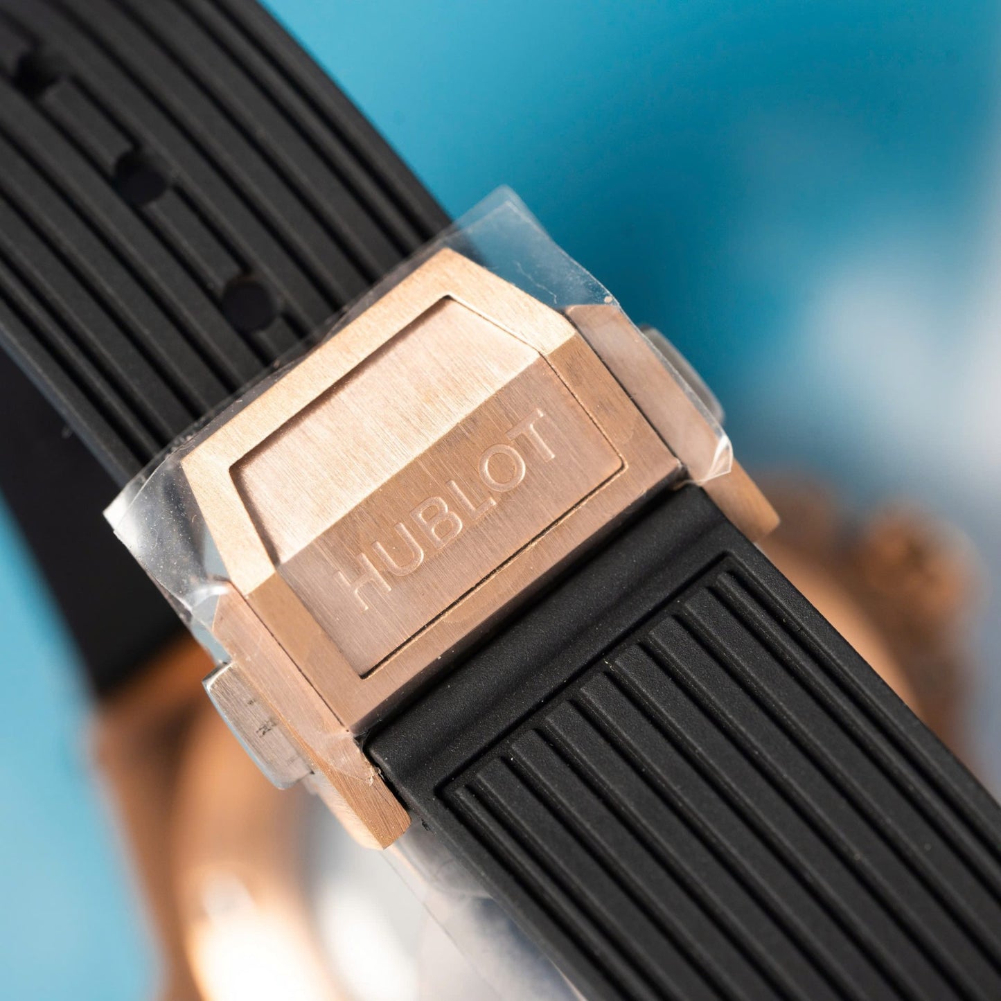 Hublot Replica 1:1 Watch Big Bang One Click With Diamond Bezel King Gold 39mm