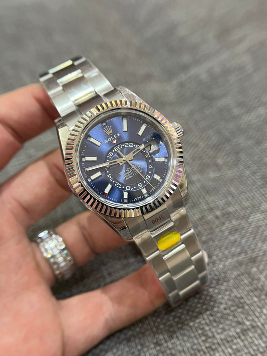 Rolex Sky Dweller 326935 Blue Dial Replica 1:1 Watch Noob Factory 42mm