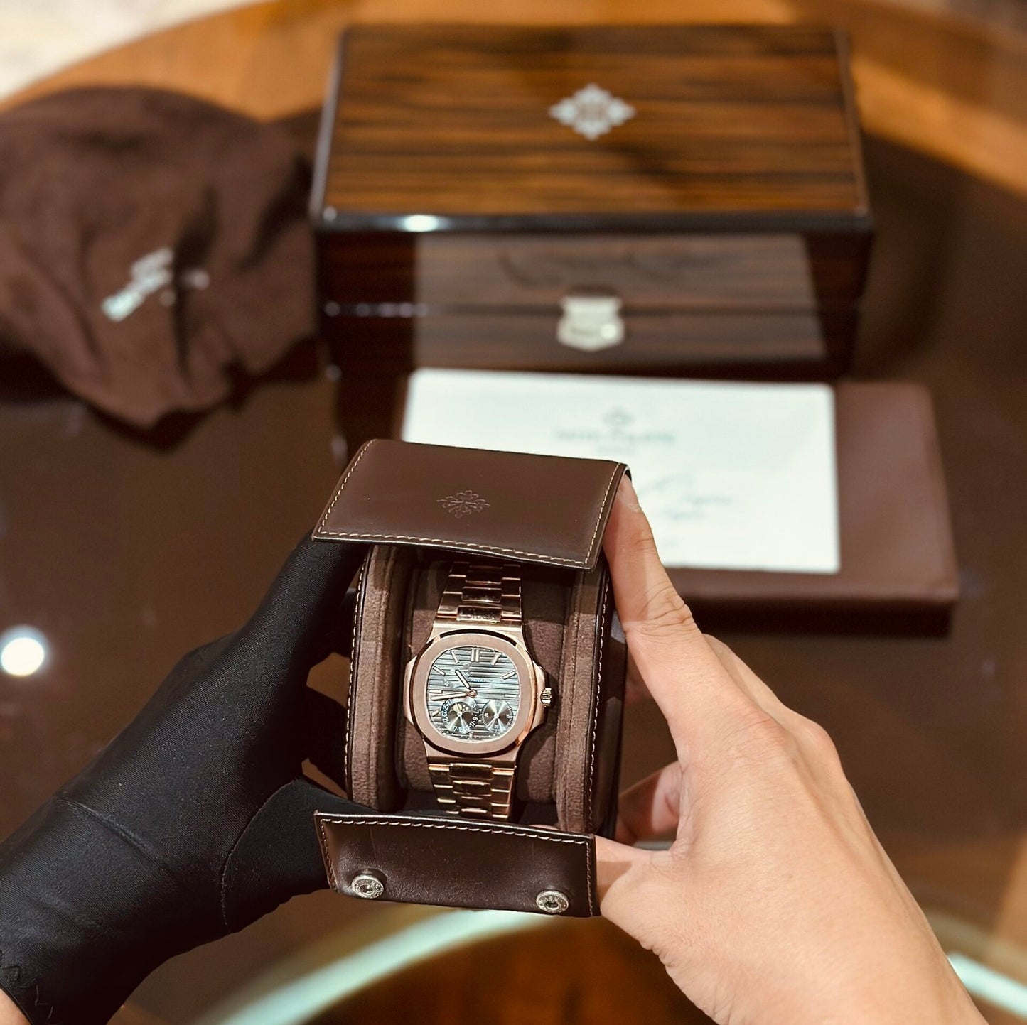 Patek Philippe Best Replica Watch Nautilus 5712R Gold Wrapped GR Factory 40mm