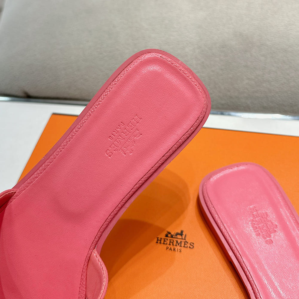 HERMES Oran sandal