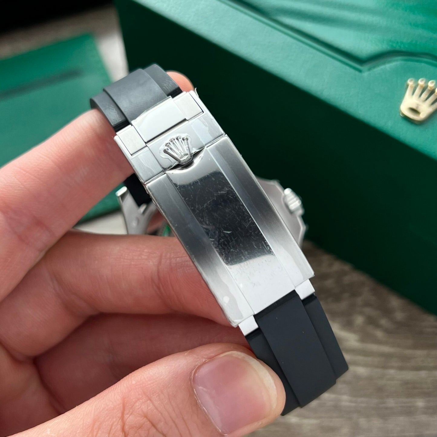 Rolex Fake Clone Yacht-Master Black Dial Rubber Strap EW Factory 40mm