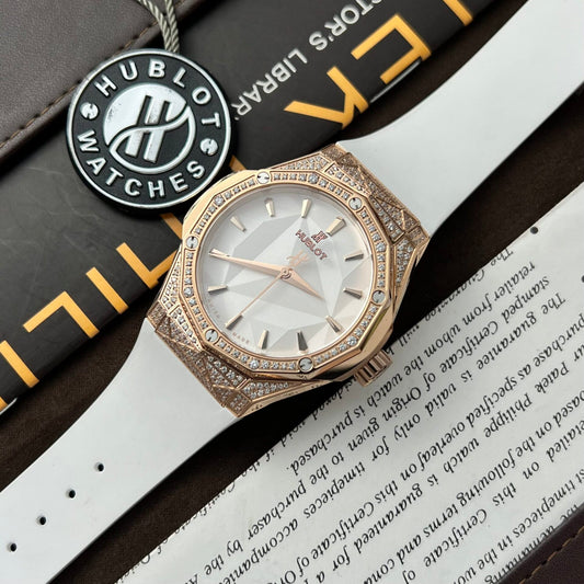 Hublot Replica 1:1 Watch Classic Fusion Orlinski King Gold Full Diamonds White 40mm