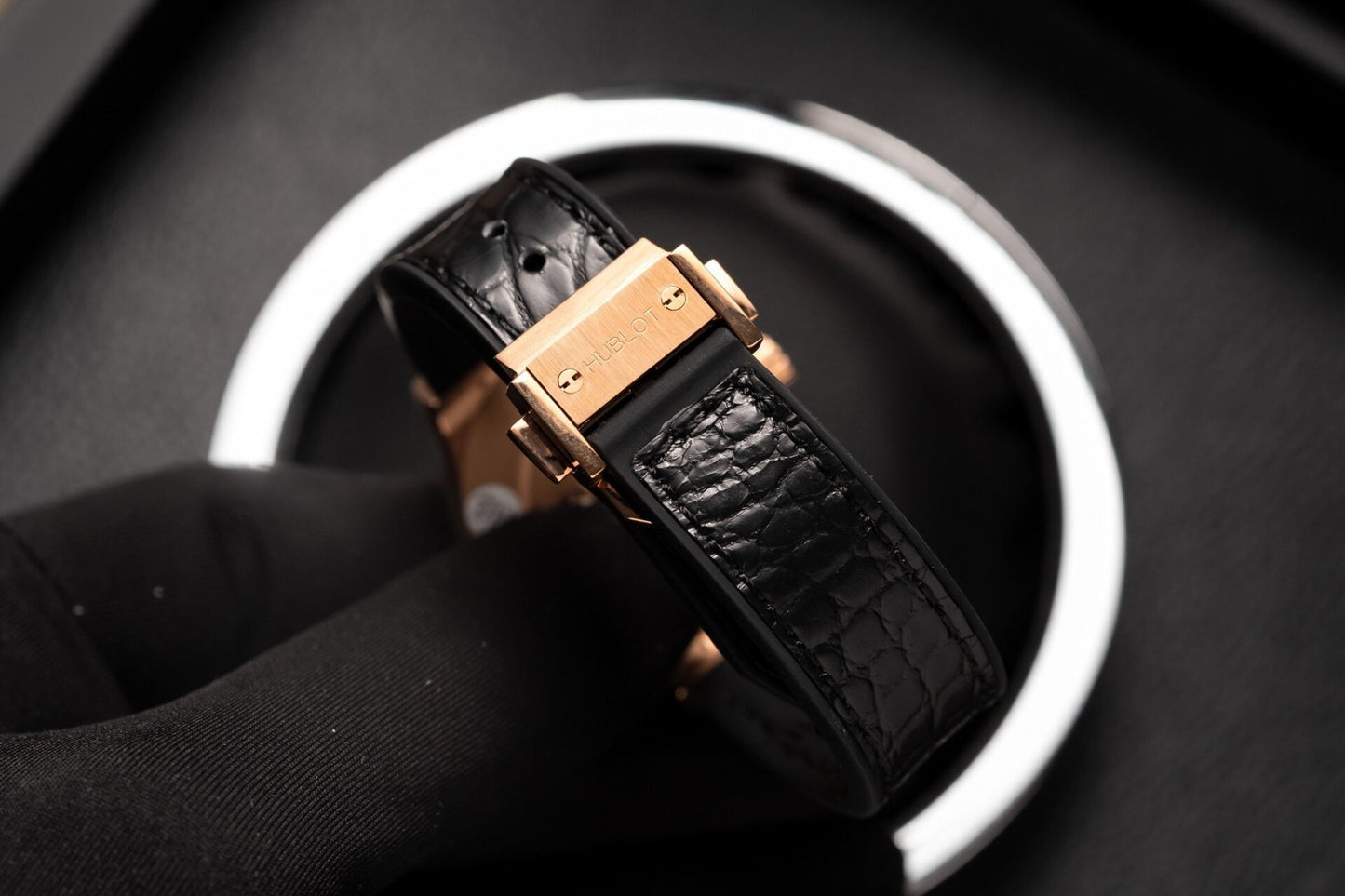 Hublot Replica 11 Watch Classic Fusion King Gold Leather Strap 33mm