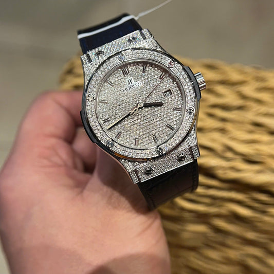 Hublot Classic Fusion Titanium Diamonds Pav¨¦ Customs Full Moissanite Imitation Luxury Watches 42mm