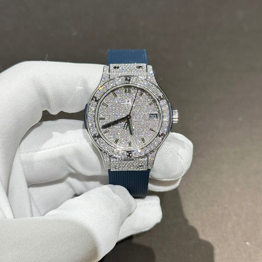 Hublot Classic Fusion Replica Watch Blue Rubber Strap Moissanite Diamond 33mm