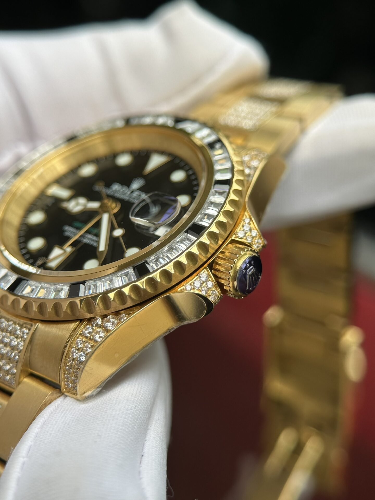 Rolex GMT-Master II Replica 1:1 Watch With Full Diamond Black Dial 40mm