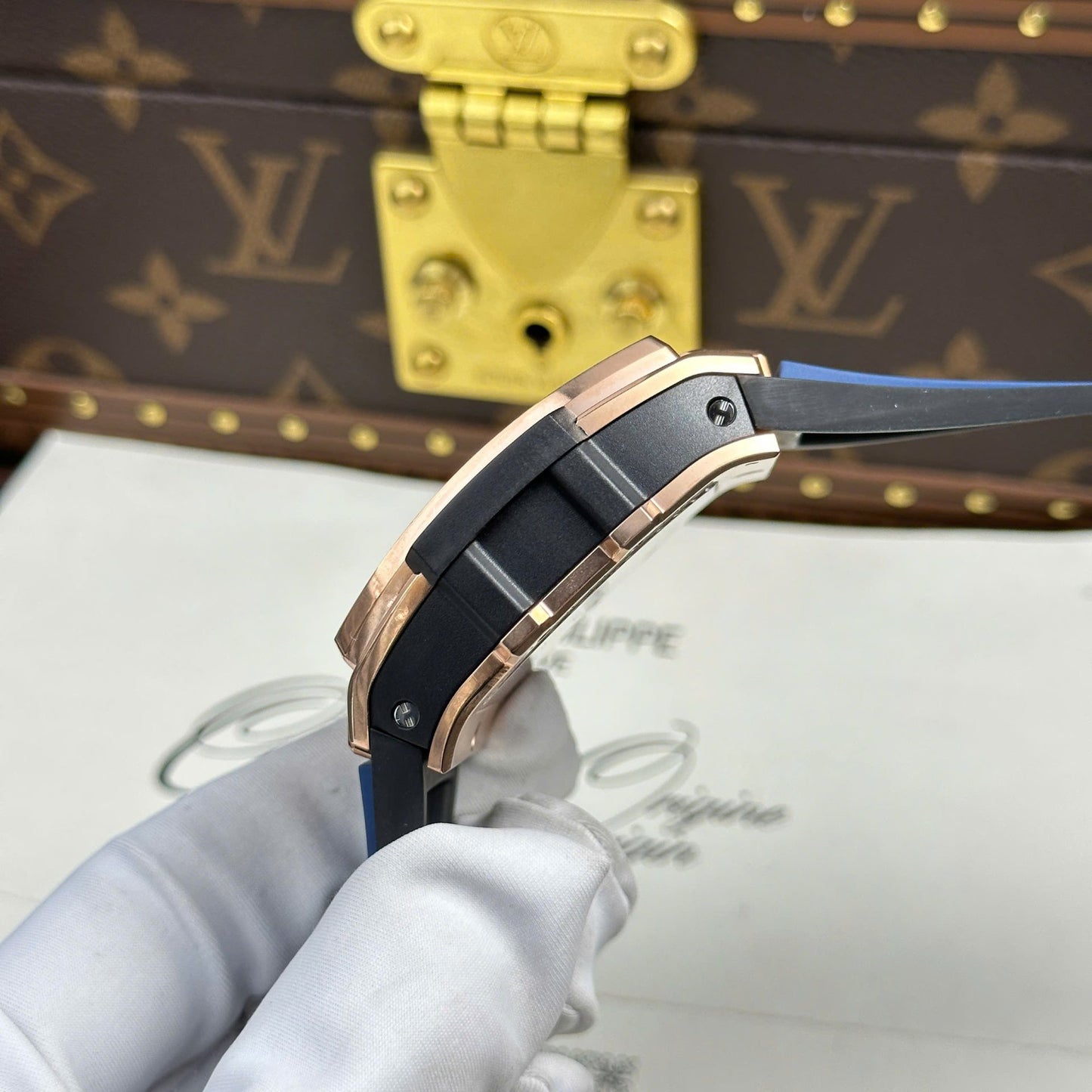 Hublot Spirit Of Big Bang King Gold Replica 11 Watch Dial Blue BBF 42mm
