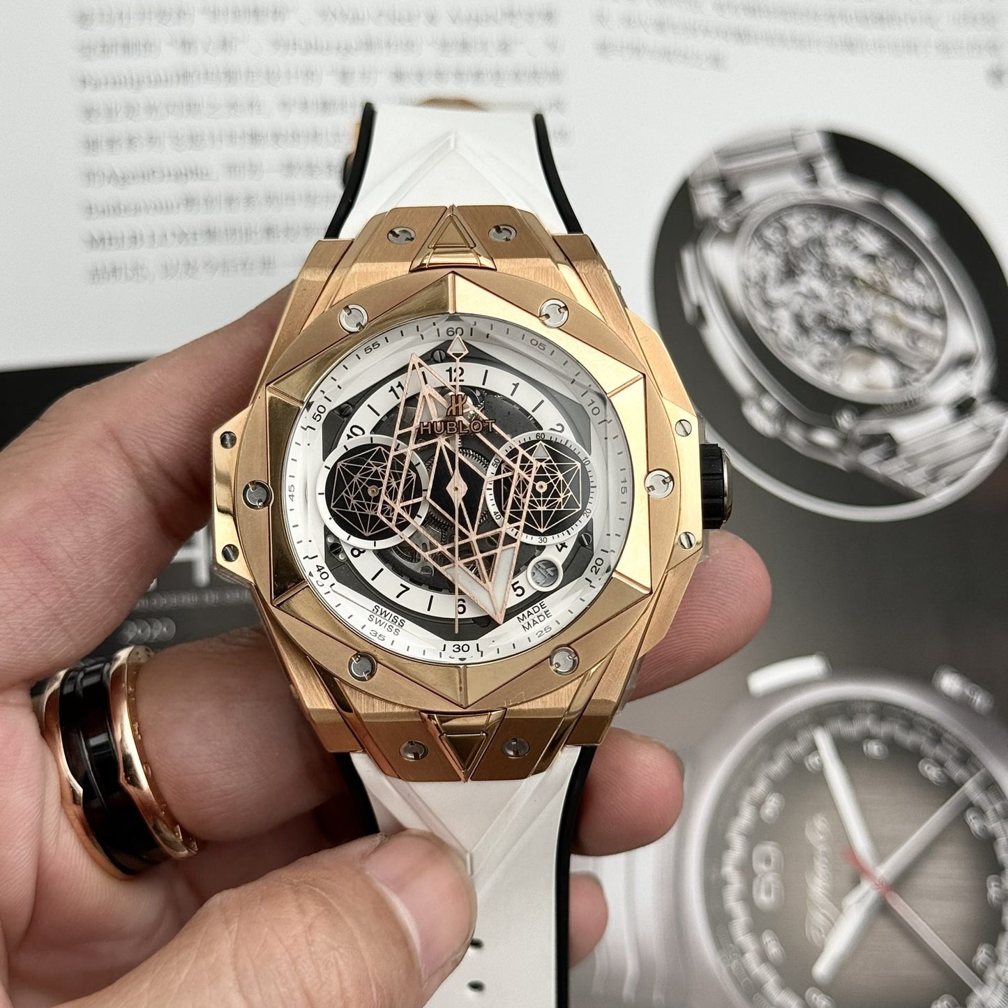 Hublot Best Replica Watch Big Bang Sang Bleu II King Gold White Dial BBF 45mm