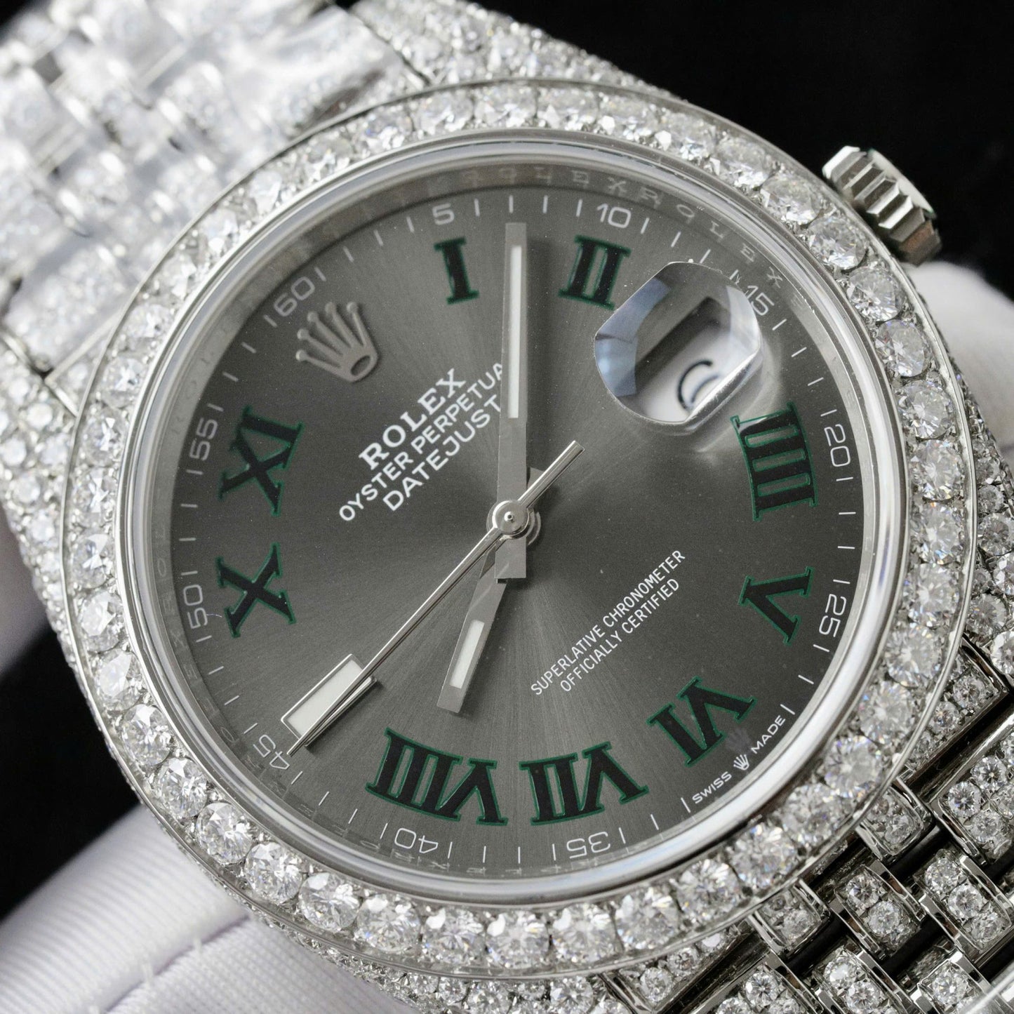 Rolex DateJust Best Copies Watch Dial Wimbledon Encrusted Moissanite Hong Kong 41mm