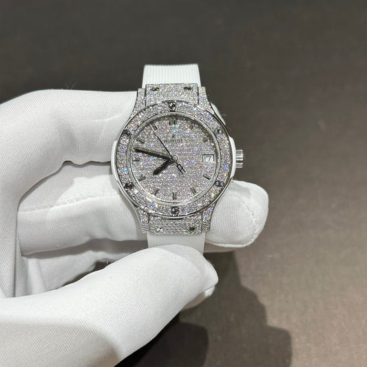 Hublot Classic Fusion Best Replica Watch White Full Moissanite Diamonds 33mm
