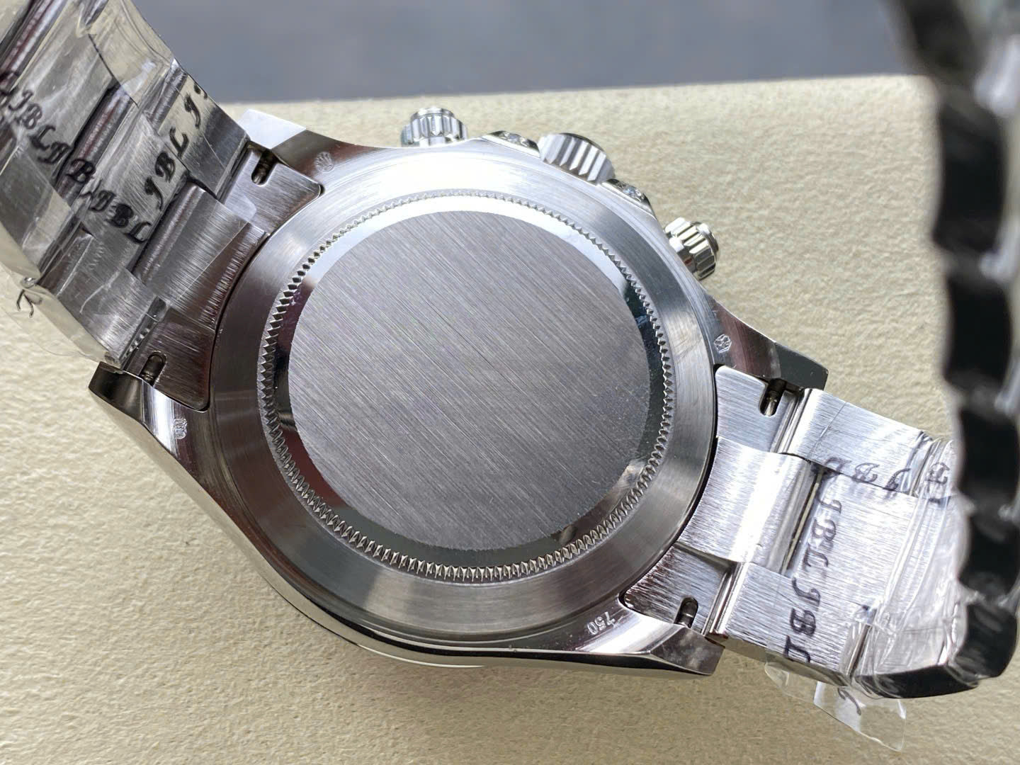 Rolex Cosmograph Rainbow Weight 220 Grams Best Replica Watches 40mm