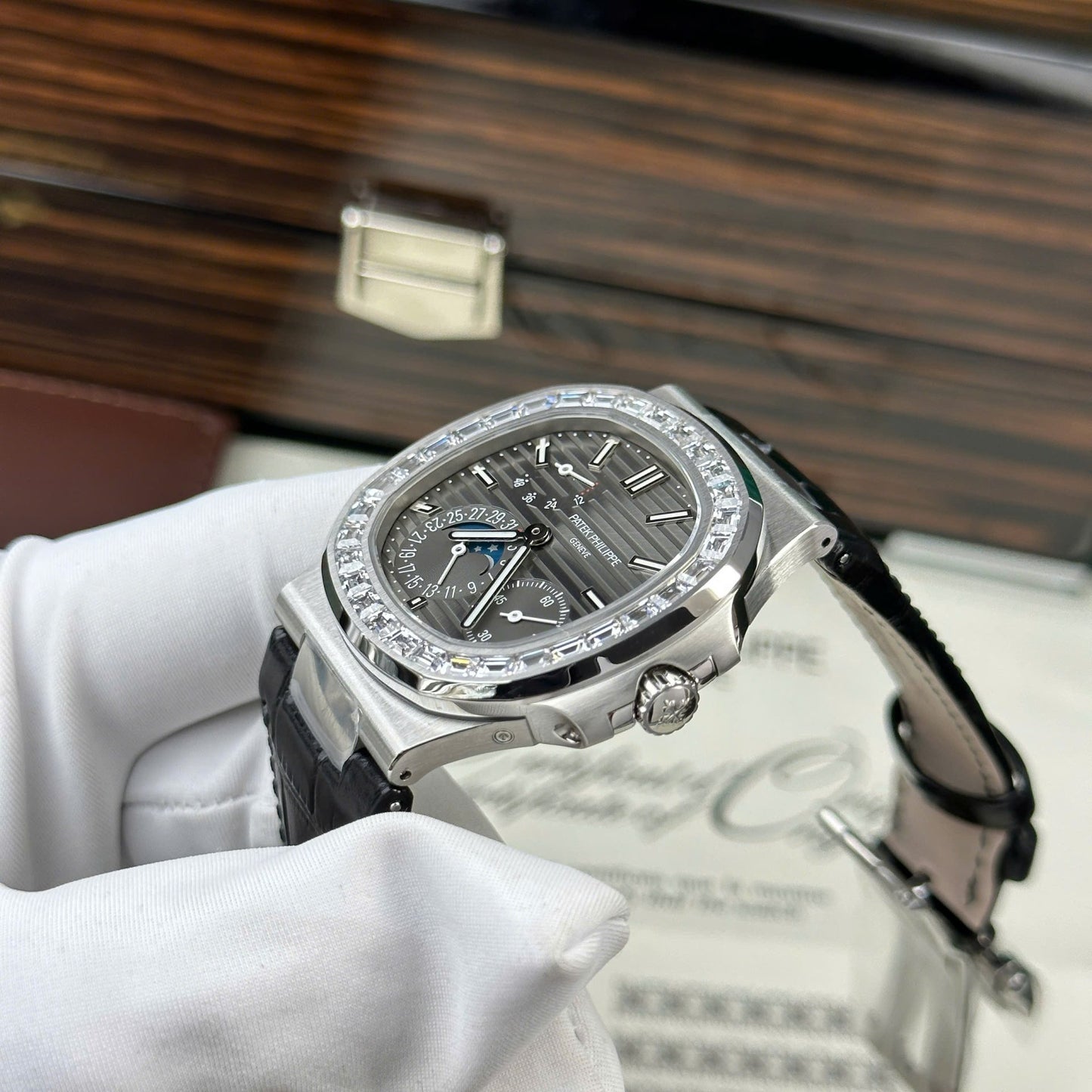 Patek Philippe Nautilus 5722 Replica Watch Grey Dial With Baguette PPF Factory 40mm