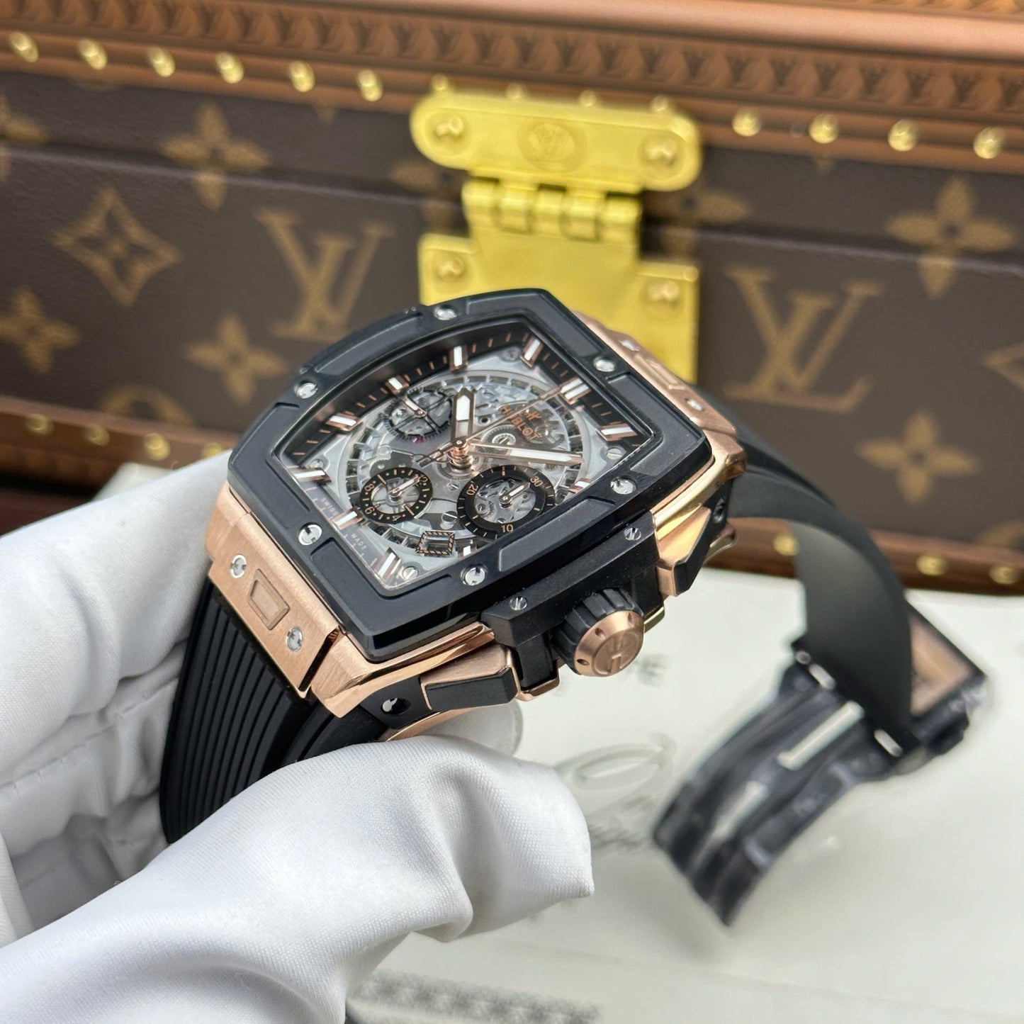Hublot Spirit Of Big Bang King Gold Replica Watches Bezel Black BBF Factory 42mm