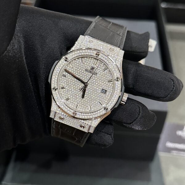 Hublot Replica Watch Classic Fusion Custom Full Moissanite Diamonds 42mm