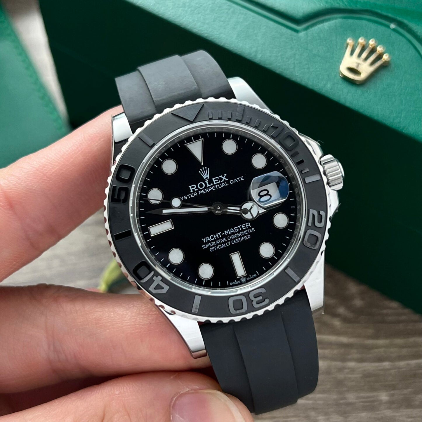 Rolex Fake Clone Yacht-Master Black Dial Rubber Strap EW Factory 40mm