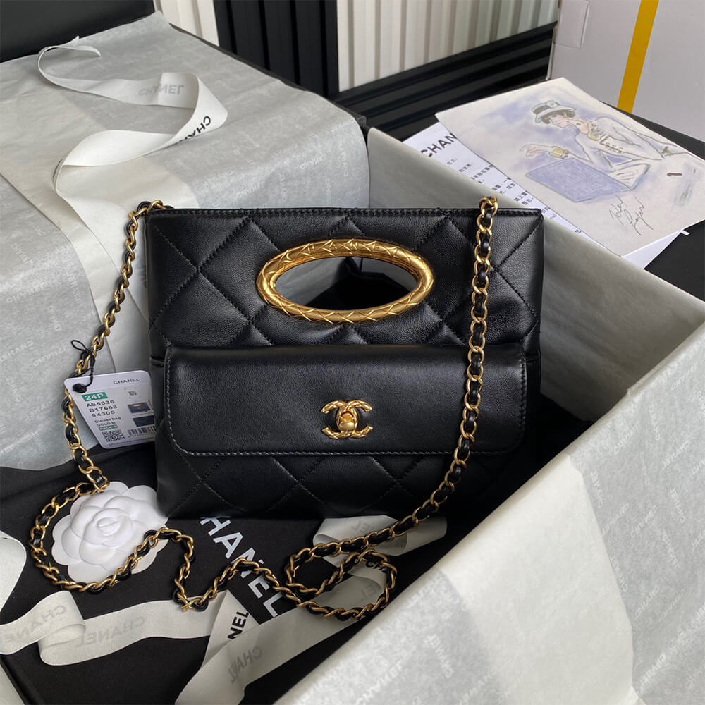 CHANEL Clutch