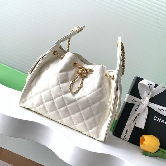 CHANEL 25 Small Handbag(high-end grade)