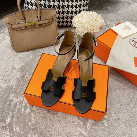 HERMES Legend sandal
