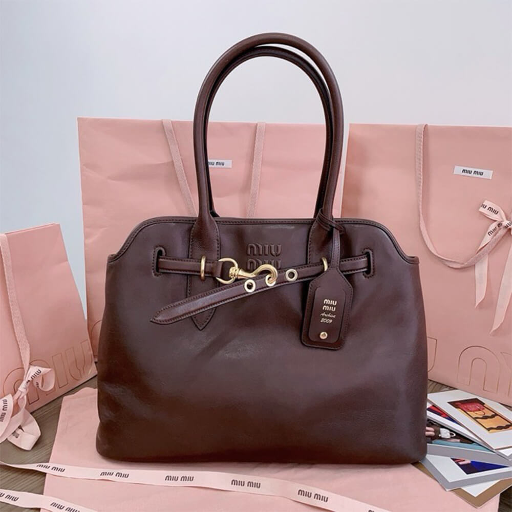 MIUMIU Medium Aventure nappa leather bag(HIGH-END Grade)