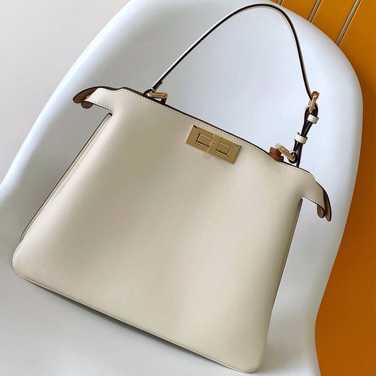FENDI Peekaboo Soft Medium(HIGH-END GRADE)