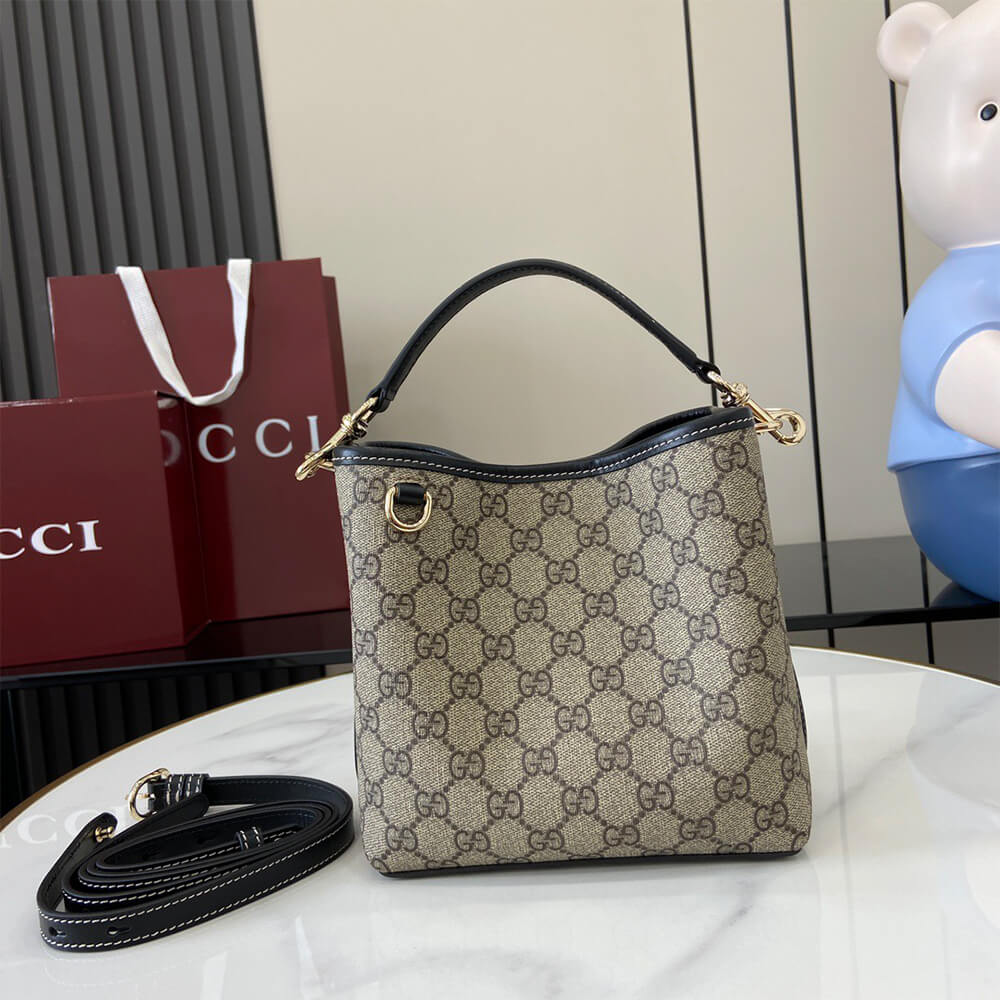 GG Emblem mini bucket bag
