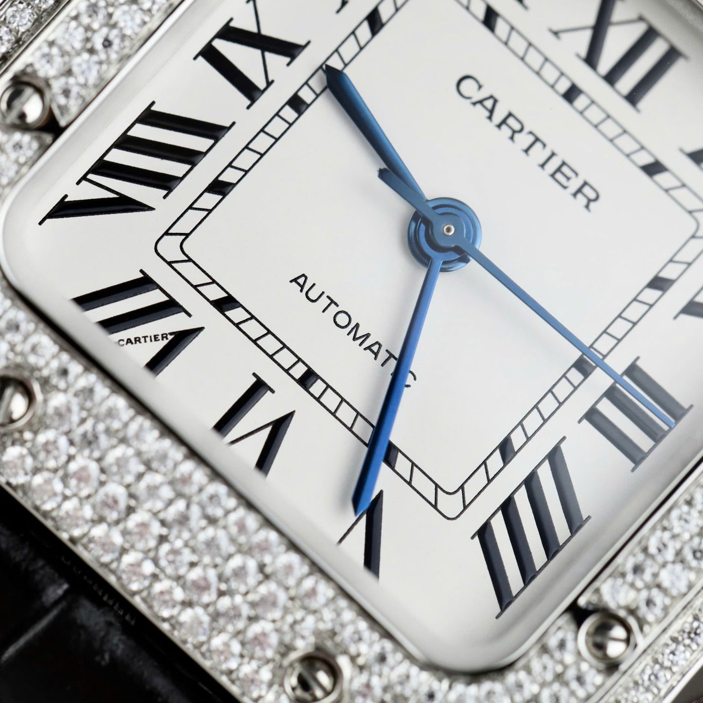 Cartier Santos Women¡¯s White Dial Copies Watches Moissanite Diamonds Custom BV Factory 35.2mm