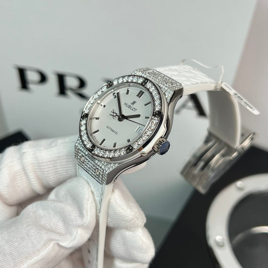 Hublot Classic Fusion Replica Watch Moissanite Diamonds White HB Factory 38mm