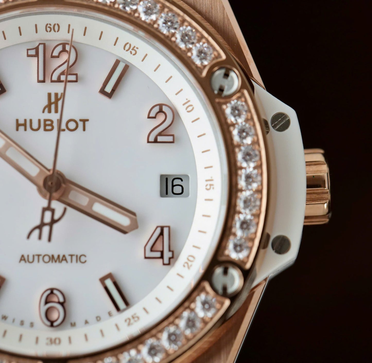 Hublot Big Bang One Click King Gold Replica Watches White Rubber Strap 39mm
