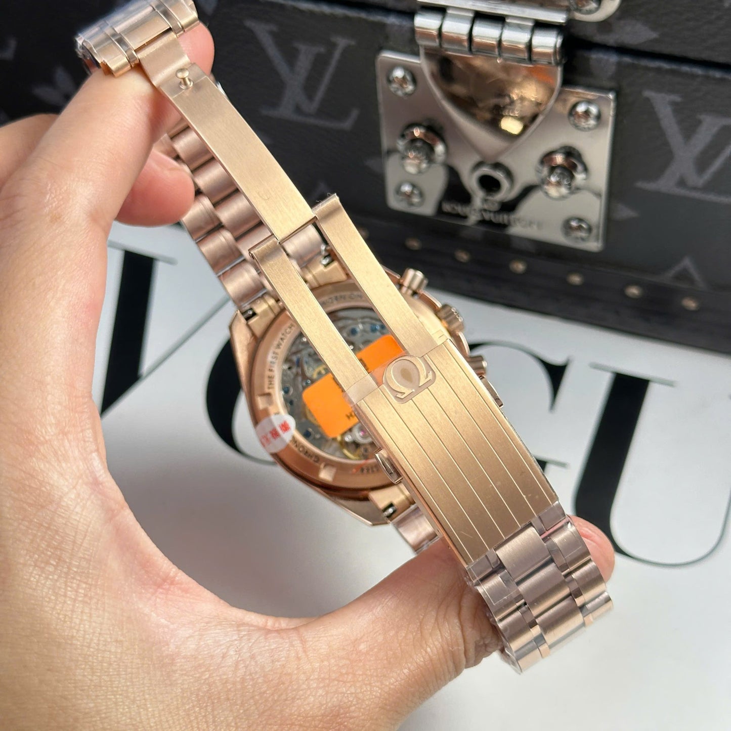 Omega Best Copies Watch SpeedMaster MoonWatch Rose Gold OM Factory 42mm