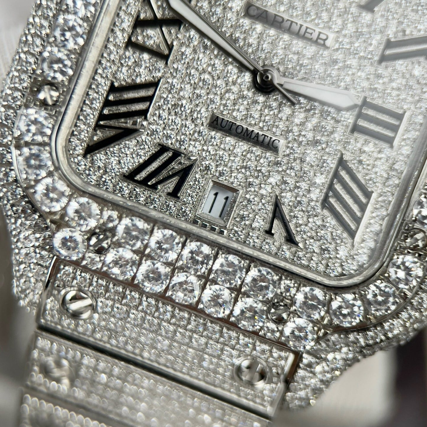 Cartier Santos High Quality Replica Watch With Stone Bezel 39.8mm