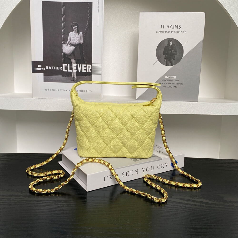 CHANEL Classic Hobo with Chain(High-end Grade)