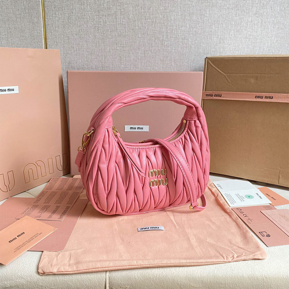 Small Wander matelasse nappa leather hobo bag(HIGH-END GRADE)