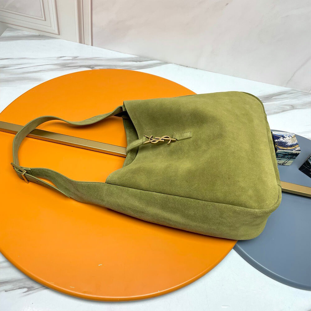 YSL LE 5 ¨¤ 7 supple SUEDE LARGE
