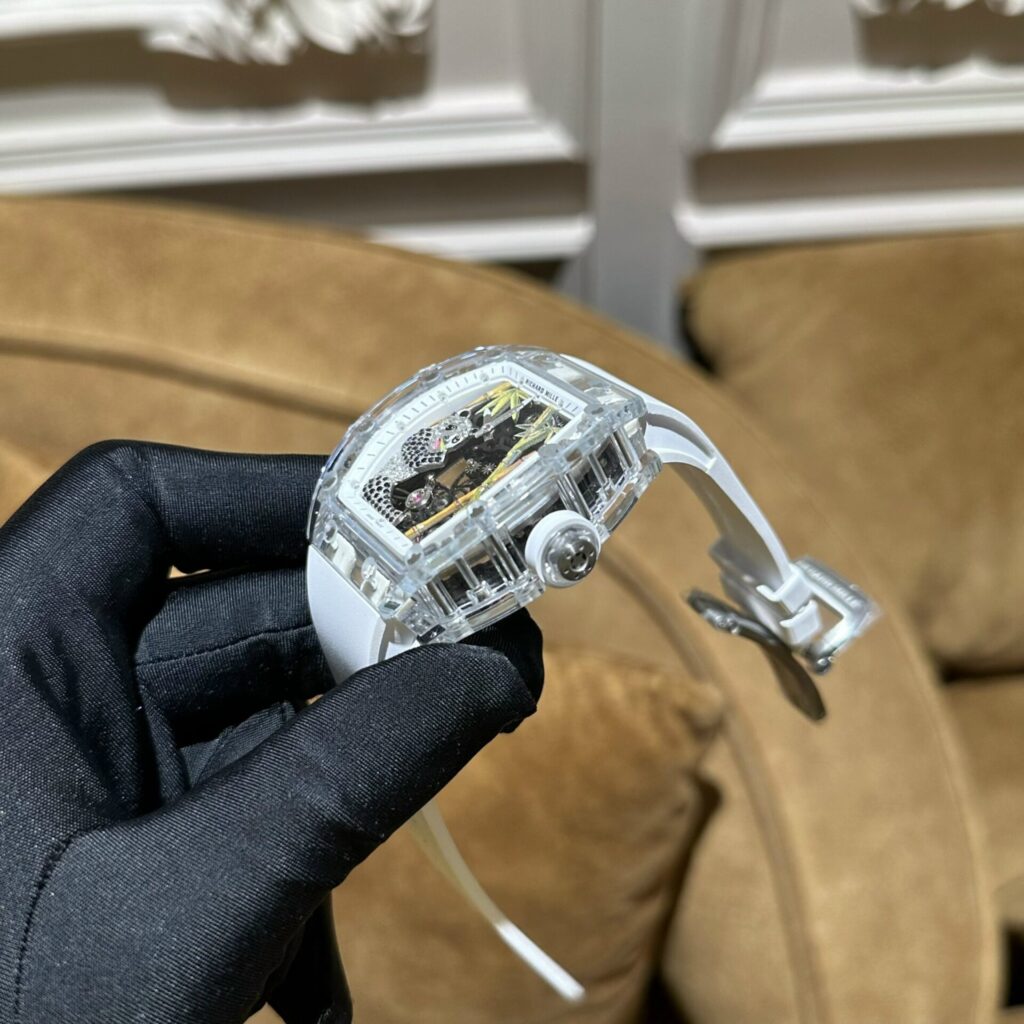 Richard Mille Replica 1:1 Watch RM26-01 Sapphire Tourbillon Transparent Case 43mm