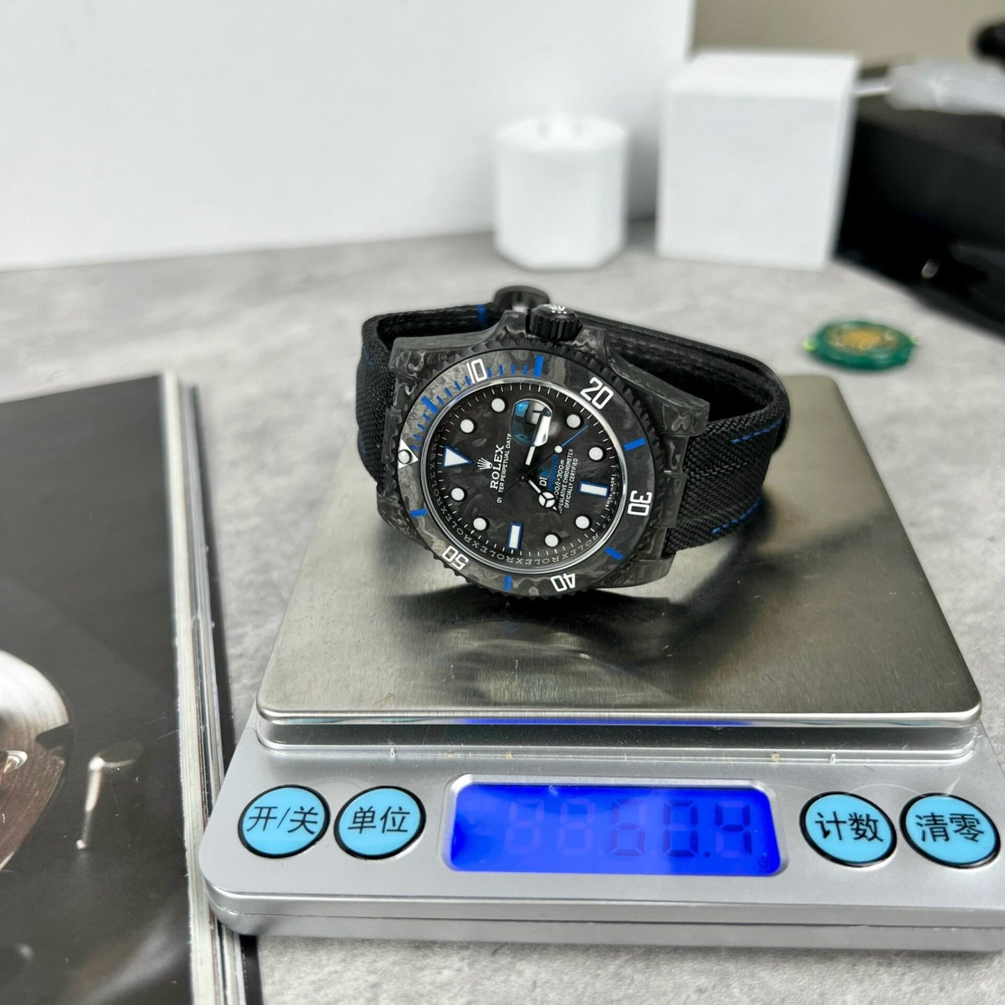 Rolex GMT-Master II Diw Replica 1:1 Watch Carbon Ultra Light 40mm