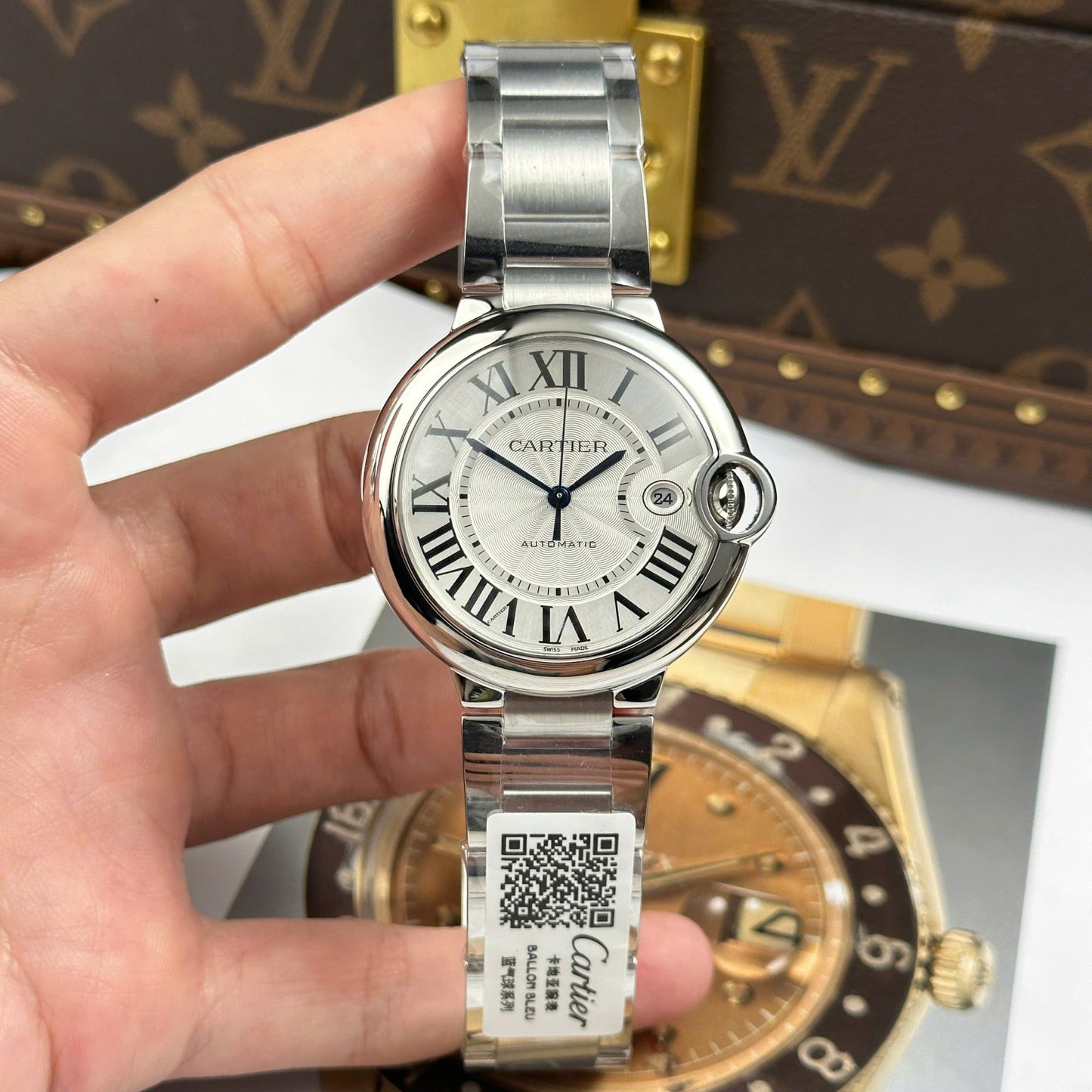 Cartier Ballon Bleu Replica Watch White Dial Metal Wire AF Factory 40mm