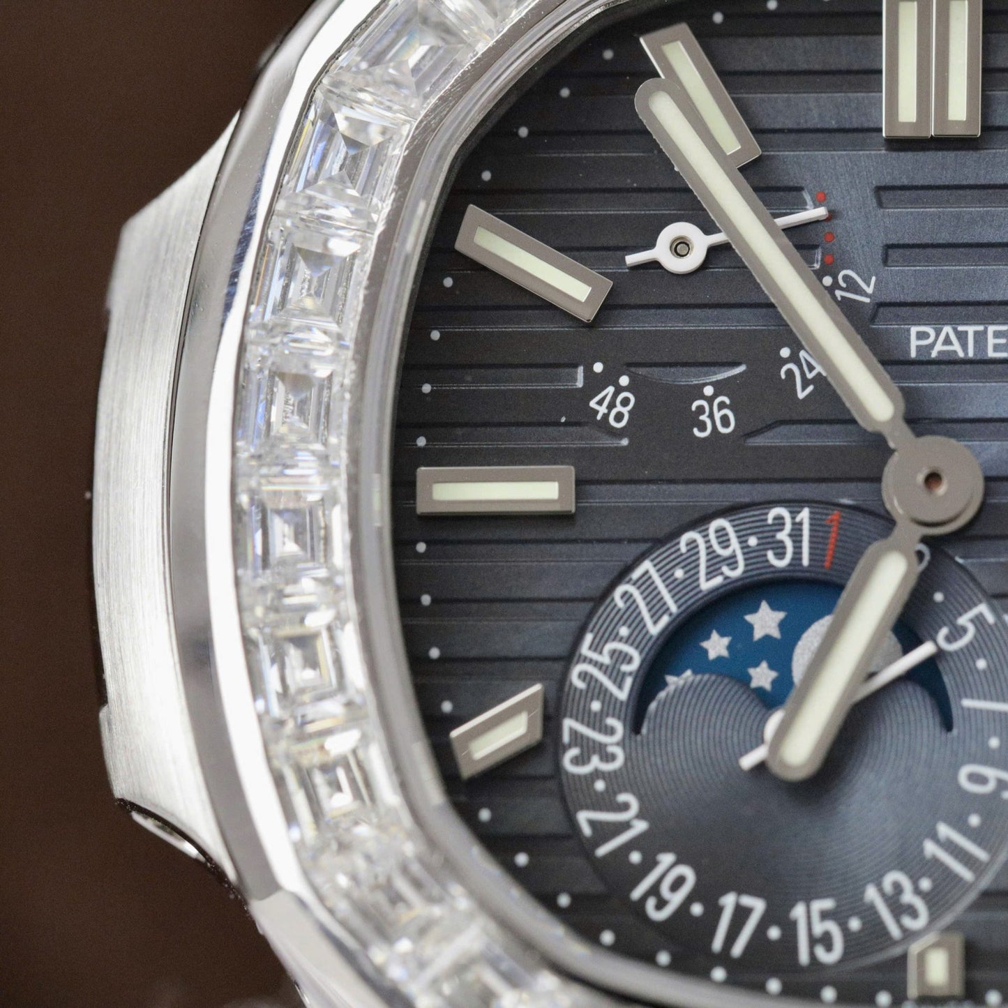 Patek Philippe Nautilus 5724G Refined Dial Replica Watch Custom Diamonds Moissanite Baguette 40mm
