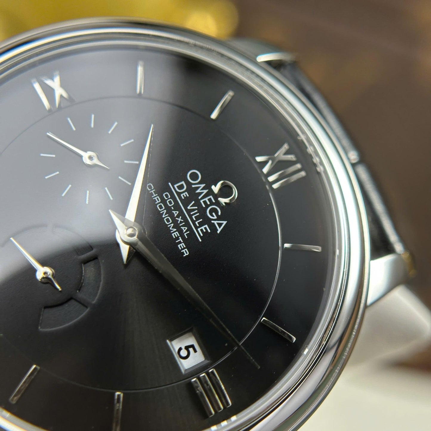 Omega Replica Watch De Ville Prestige Power Reserve Black Dial 39.5mm