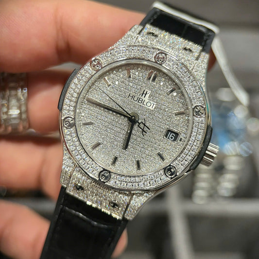 Hublot Classic Fusion Titanium Diamonds Pav¨¦ Full Moissanite Hong Kong Imitation Watches 38mm