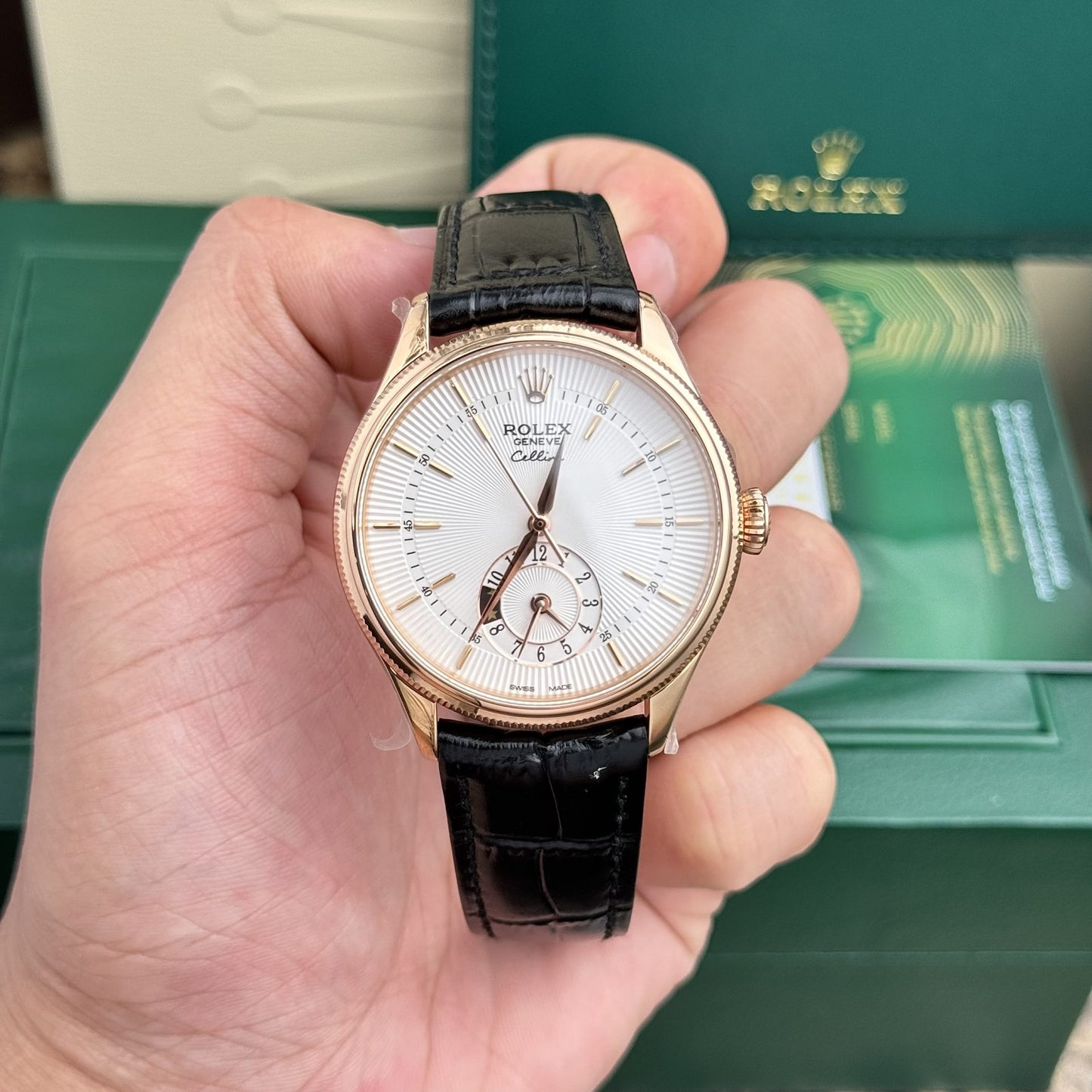 Rolex Replica 1:1 Watch Cellini 50525 White Face Black Leather Strap 39mm