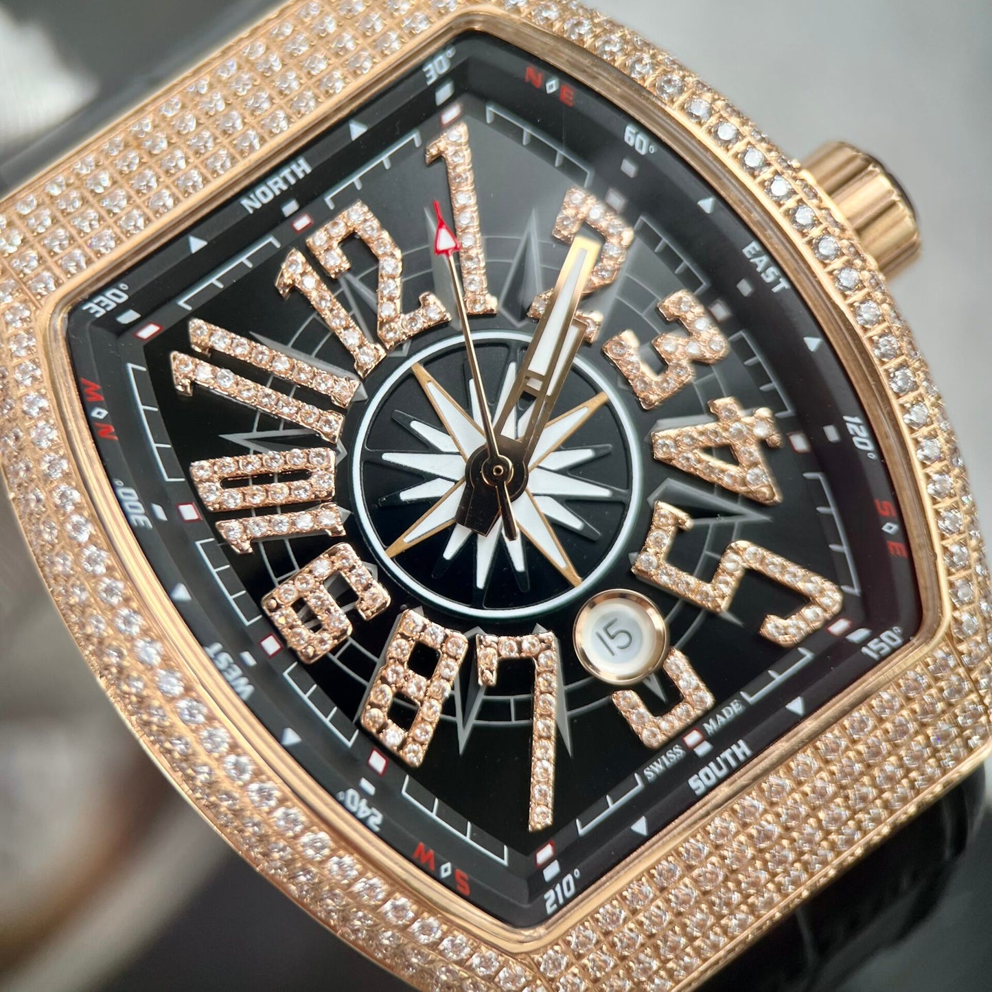 Franck Muller Replica 1:1 Watch V45 Black Dial Diamond Gold Case 45mm