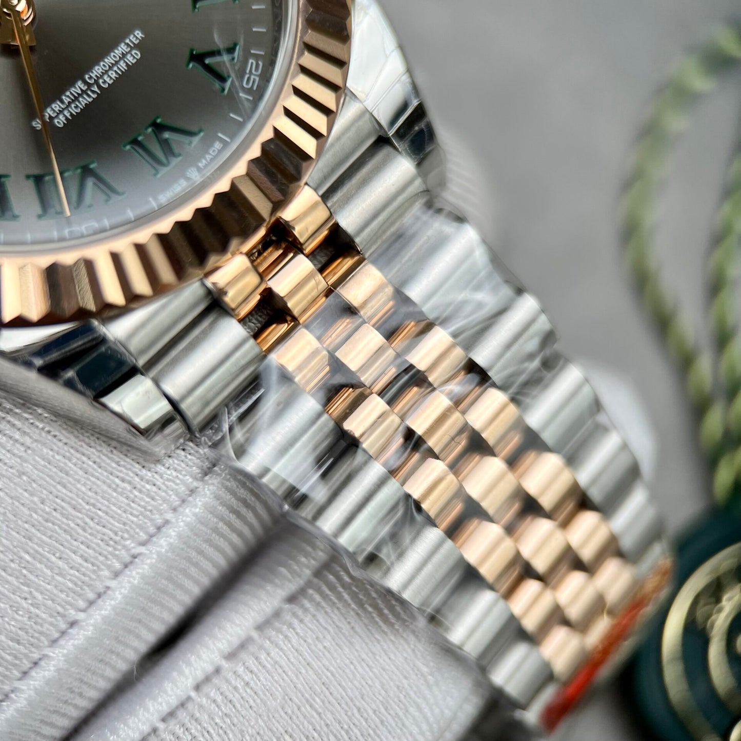 Rolex Replica Watch DateJust Wimbledon Dial Demi Strap Rose Gold Plated EW 41mm
